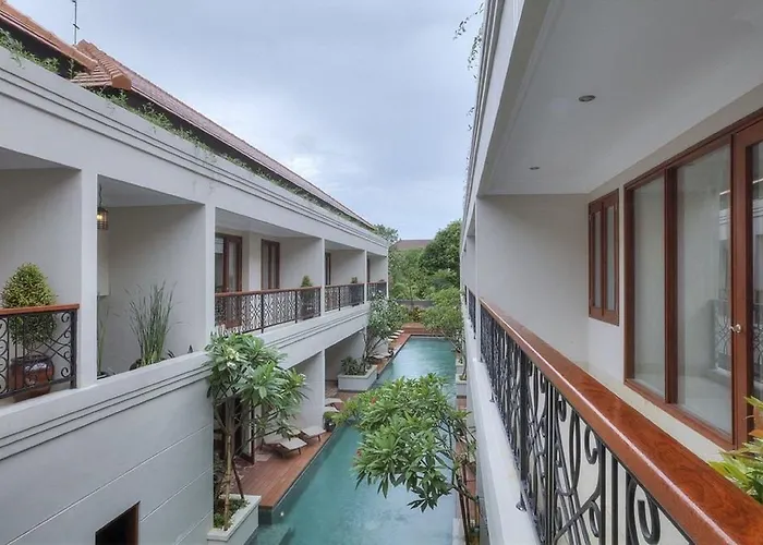 Hotel Lagoon