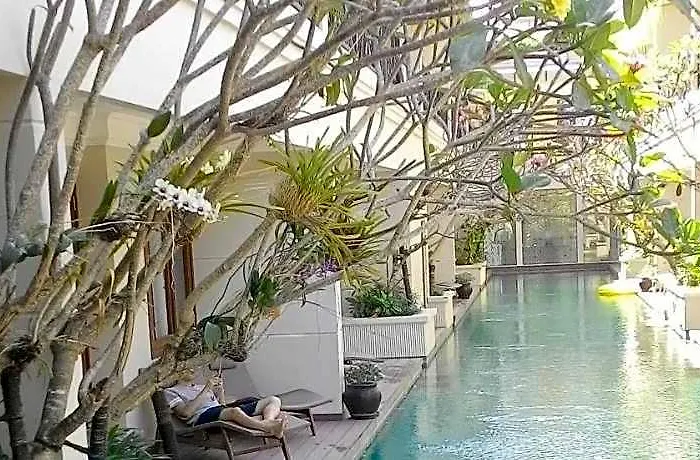 فندق Lagoon