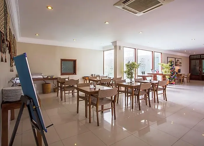 Lagoon 3* Seminyak (Bali)